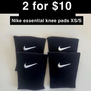 COPY - Nike Essentials Volleyball Knee Pads - XS/S - BUNDLE!